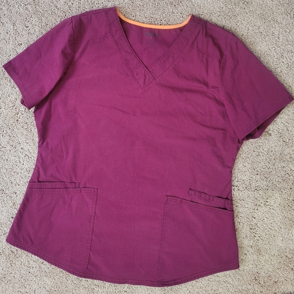 2/$30 - Scrubstar V-Neck Scrub Top Burgundy Wine short sleeve round - Size L - Picture 3 of 7